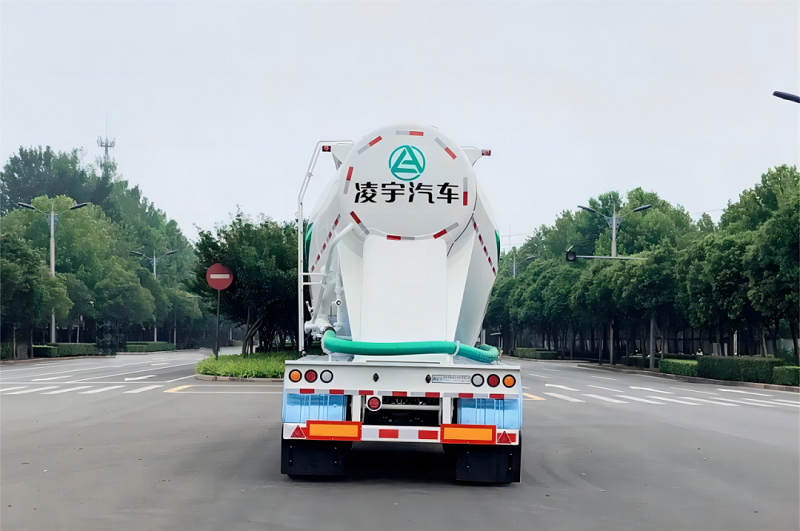 干拌砂漿運輸半掛車